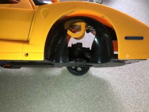 思い出のラジコンカーの修復